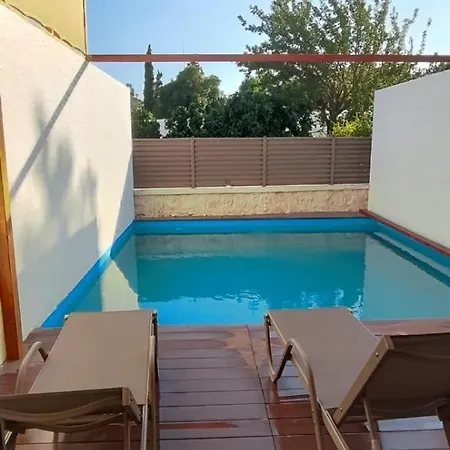 Villa Pera